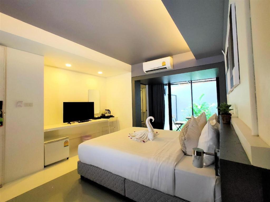 Silom Studios Bangkok Exterior photo
